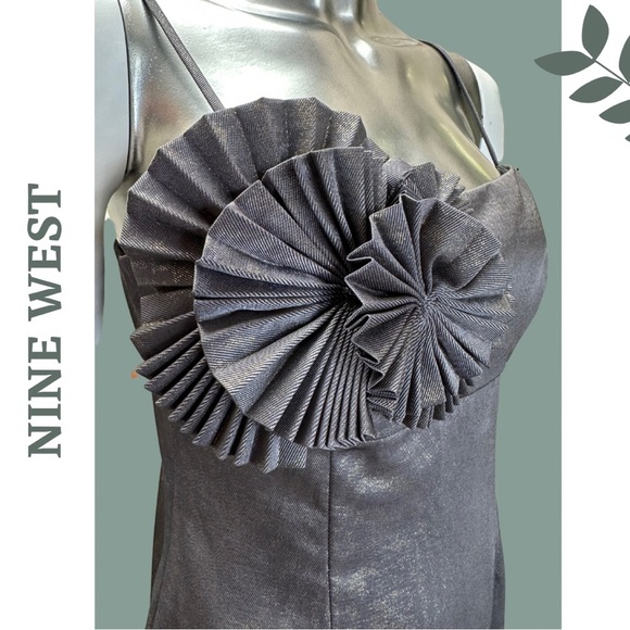 Nine West Mini Dress Grey Gold Spaghetti
Strap Rosette Flower Detail Size 6 - Picture 8 of 8